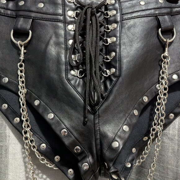 Widow Dolls Kill Minutes To Midnight Biker Shorts Black Small - Picture 8 of 8